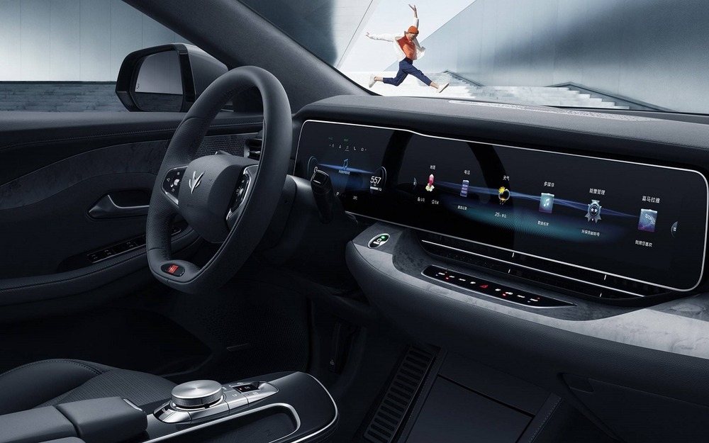 Интерьер ArcFox αS