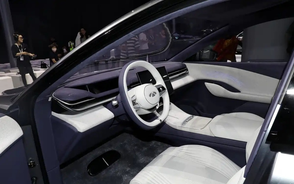 Интерьер Chery Fulwin A9