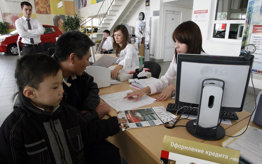 Россияне стали чаще брать автокредиты: причины