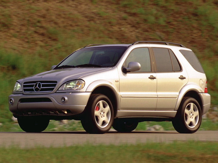 Mercedes-Benz отзывает более 136 тыс. кроссоверов