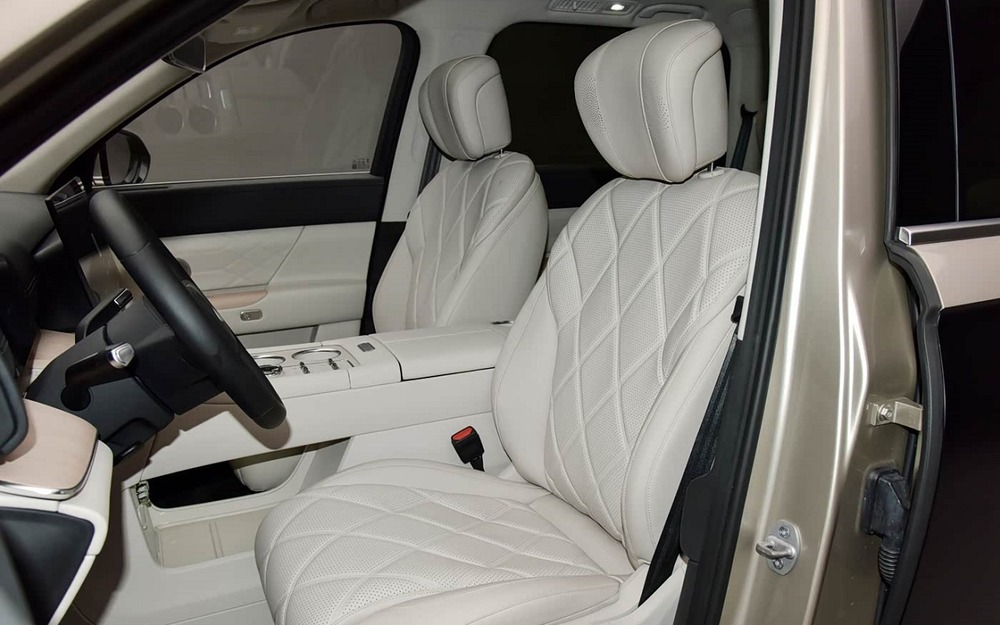 Интерьер Chery Fulwin T11