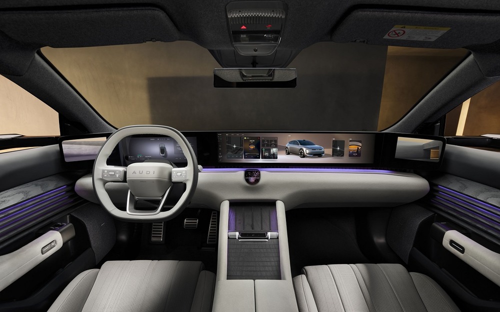 Интерьер Audi E5 Sportback