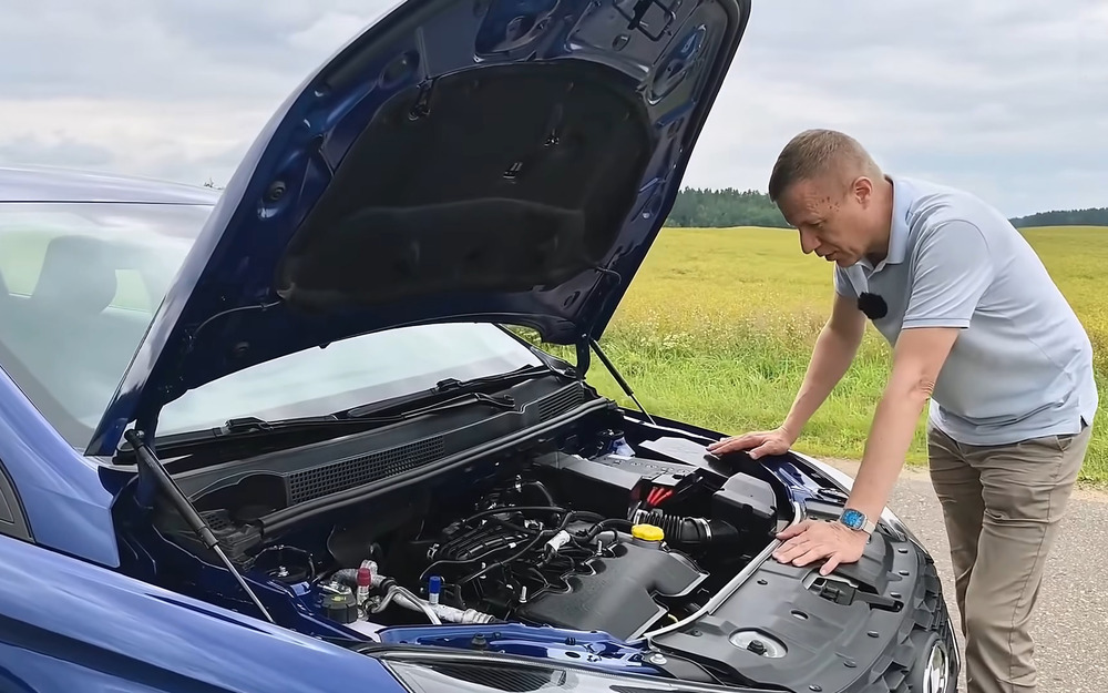 Заглянули под капот товарной Lada Iskra - что удивило сильнее всего?