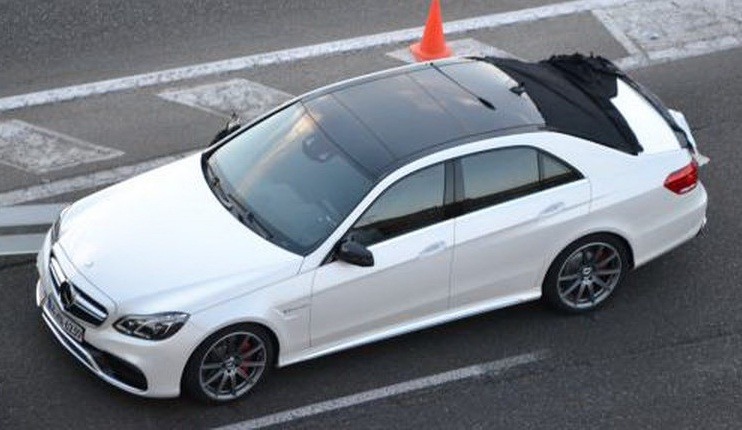 В Испании замечен оголенный рестайлинговый Mercedes E-class