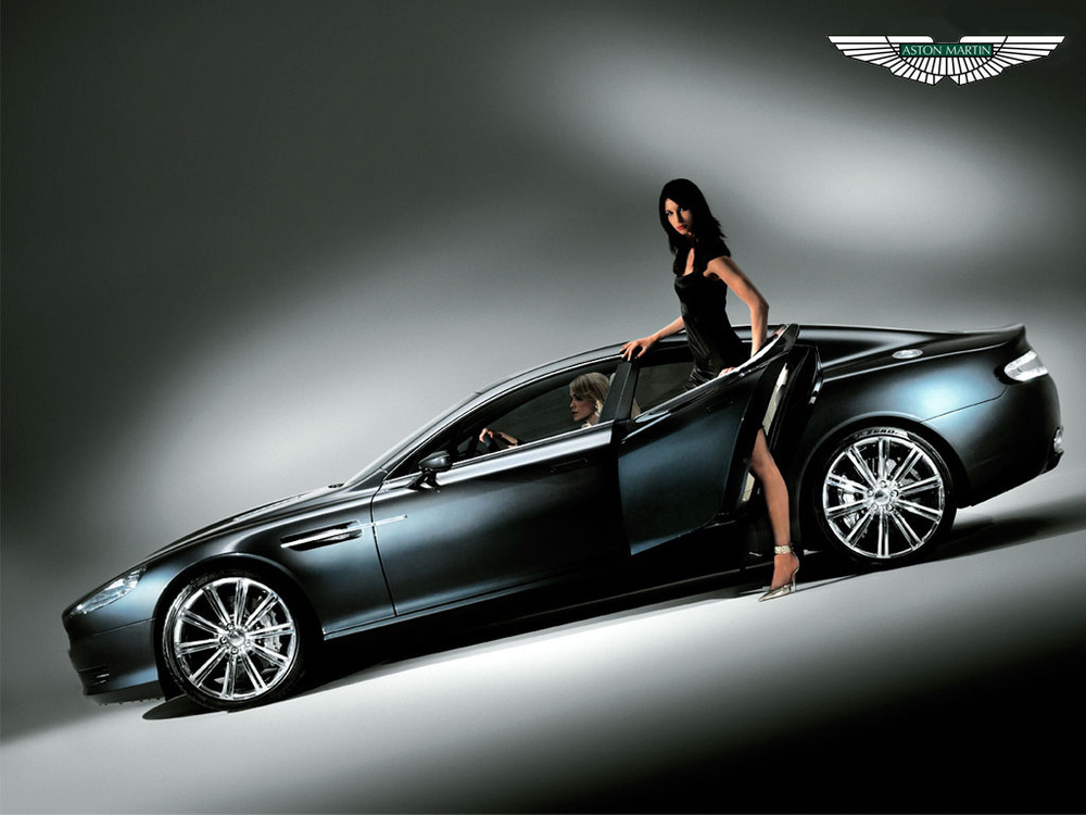 Aston Martin достался итальянцам