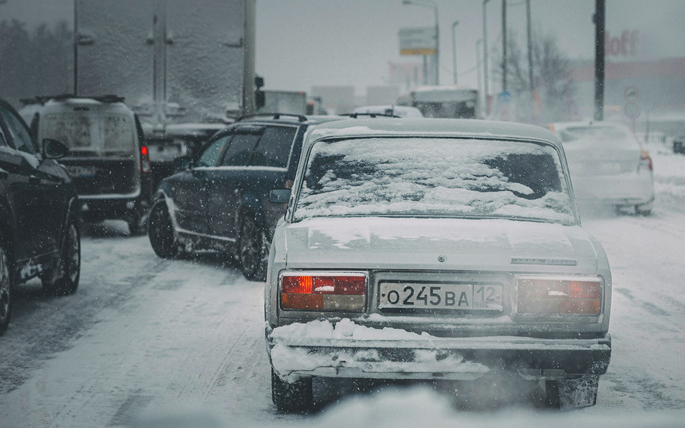 3 приема опытного водителя в снегопад - вы ими пользуетесь?