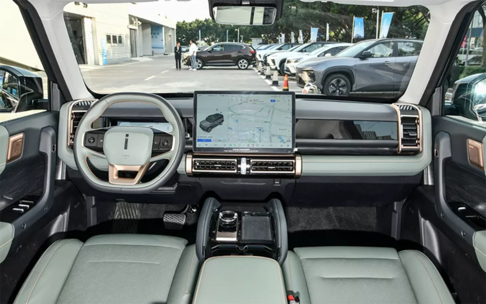 Chery iCar 03