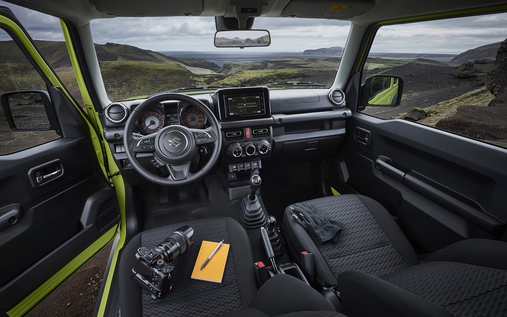 Стандартный Suzuki Jimny