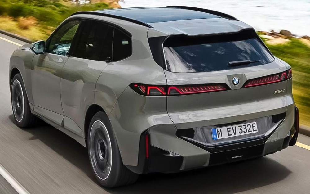 Новый BMW X5 - дизайн «засветили» до премьеры!