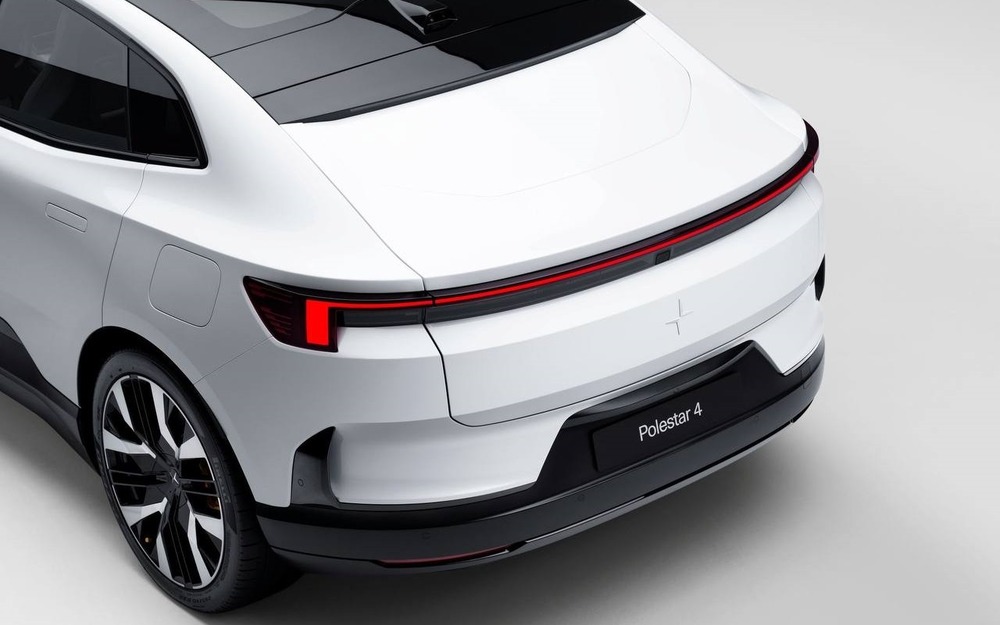 До характерного звука: эта особенность Polestar 4 привела к массовому конфузу