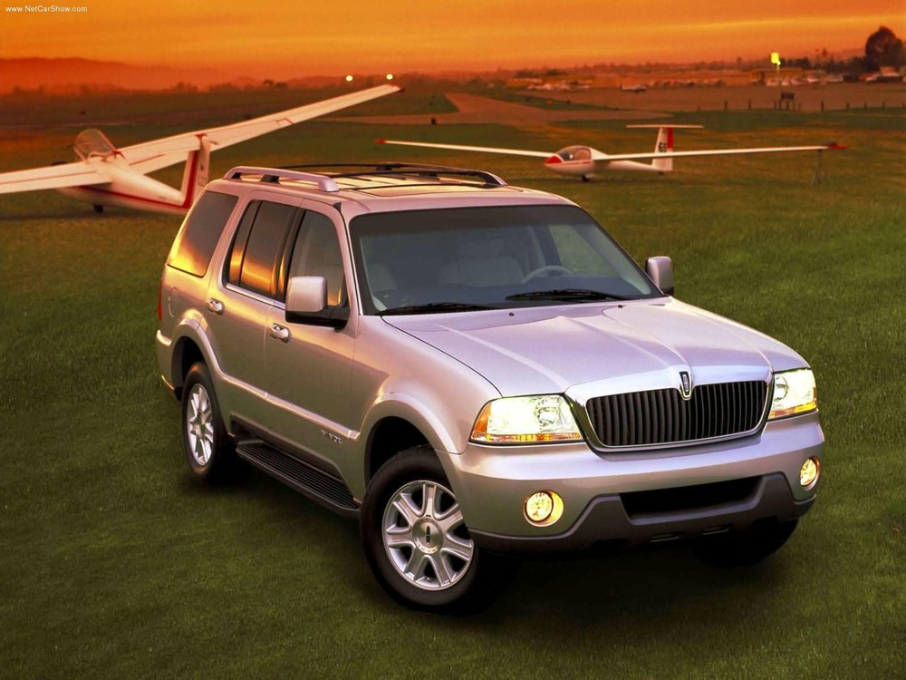 Lincoln может возродить название и модель Aviator