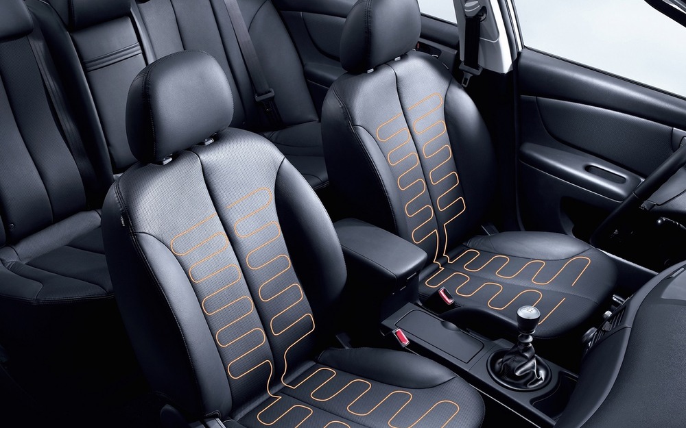 Врач рассказал, чем может быть опасен подогрев сидений в автомобиле