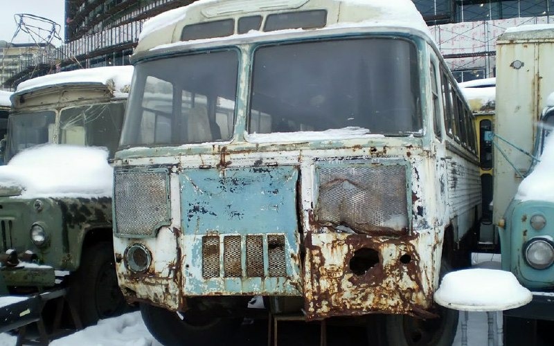 В «той жизни» он был катафалком: восстановили ПАЗ-652Б