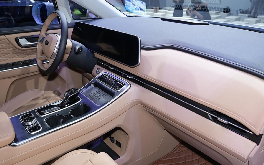 Интерьер JAC RF8