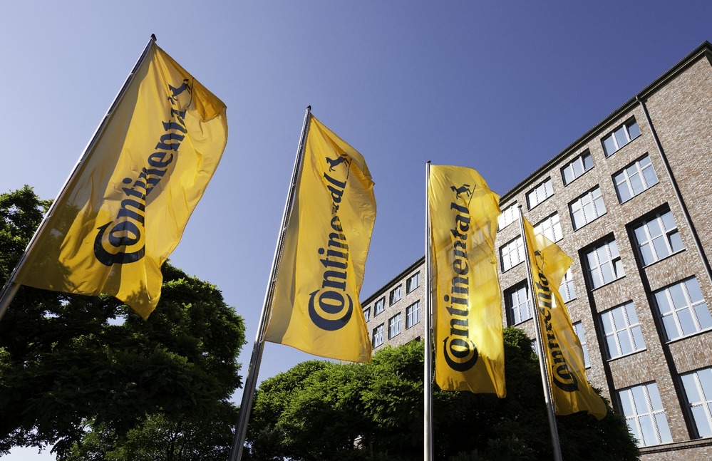 Подушечная эпидемия добралась до Continental