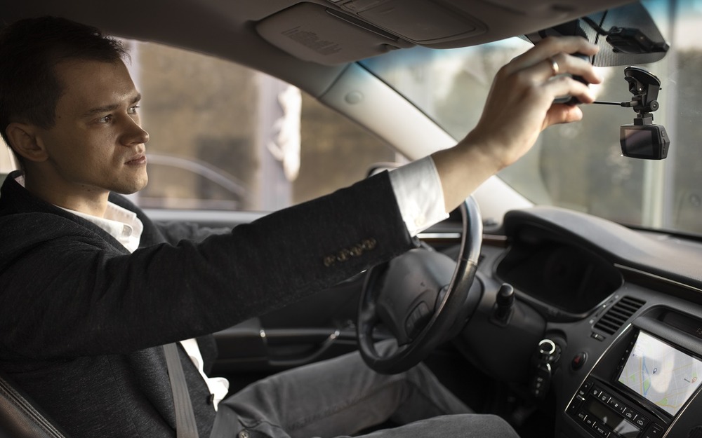 Видеорегистратор INTEGO Kite 2 FHD