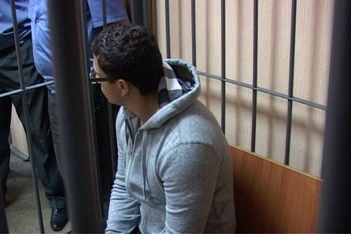 Сын депутата, подозреваемый в избиении сотрудника ДПС, посажен под домашний арест 