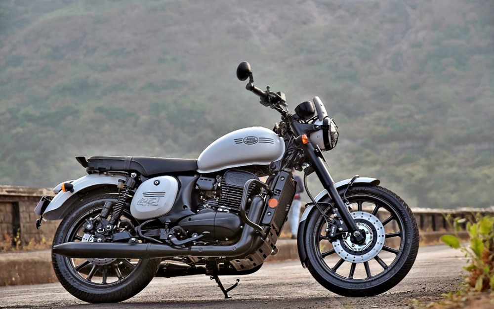Jawa Forty Two