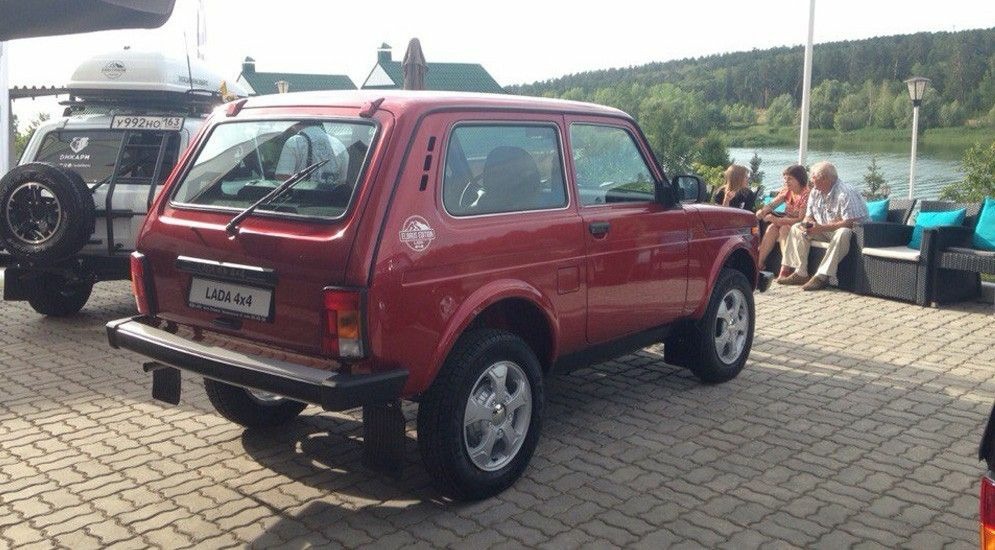 АВТОВАЗ соберет около 500 внедорожников Lada в специальной версии