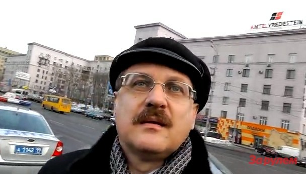 Ехавший по встречке депутат Мосгордумы не понял, за что его остановили