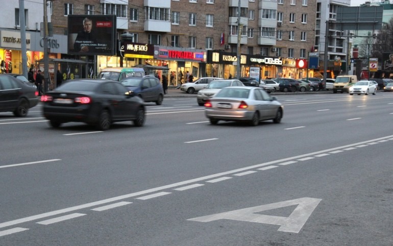 До конца года в Москве организуют еще 20 км «выделенок»