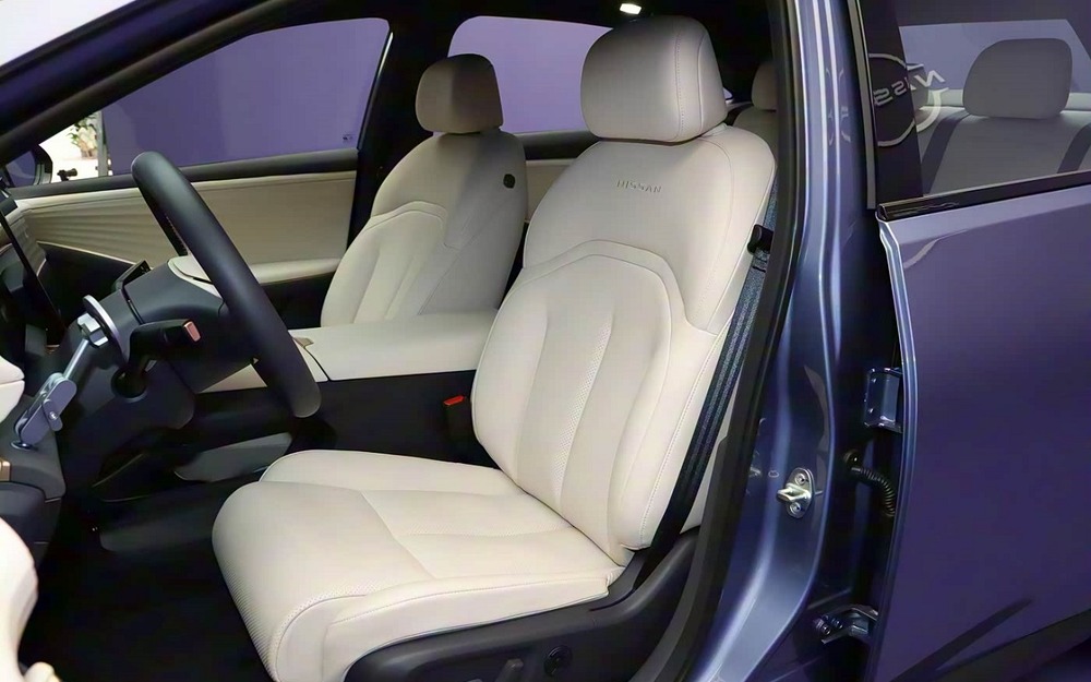 Интерьер Nissan N6