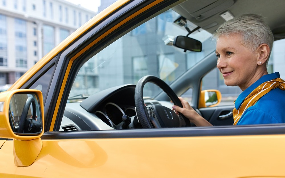 В России хотят выделить в отдельную категорию частных водителей такси