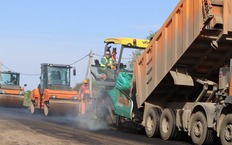 Ремонт трех магистралей в Петербурге завершен