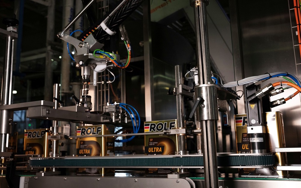 Rolf удваивает выпуск премиальных масел в России