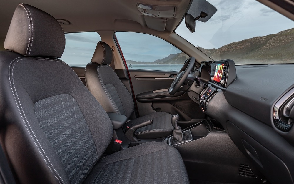 Интерьер Kia Sonet