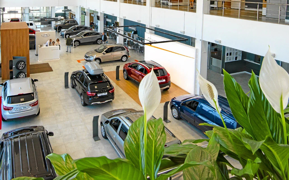 Назван самый доступный битопливный автомобиль Lada