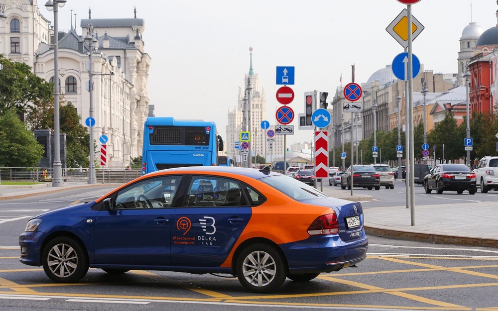 Россияне рассказали, что может заставить их отказаться от личных авто