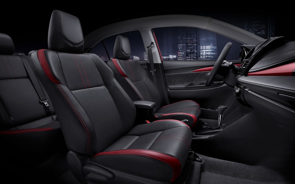Интерьер Toyota Vios