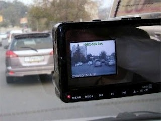 Подмосковные автобусы получат дешевые видеорегистраторы, московские - дорогие «Парконы»