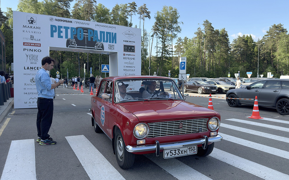Несмотря на сложное начало, остальной маршрут наш автомобиль преодолел уверенно.