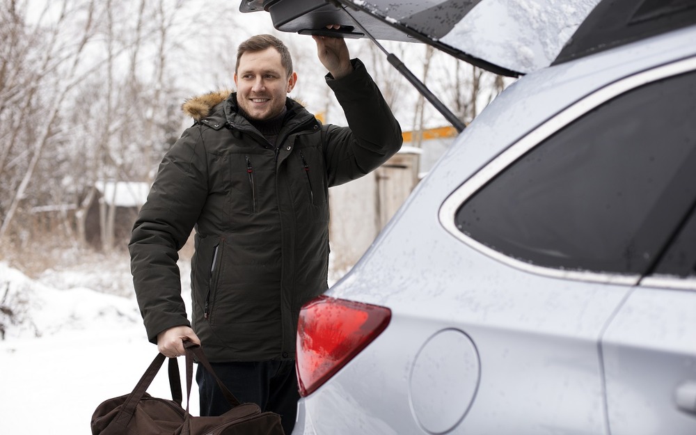 Крутой набор в машину на все случаи жизни отдают за копейки: что в него входит?