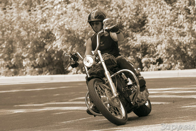 HARLEY-DAVIDSON FXSTC Softail Custom, чоппер