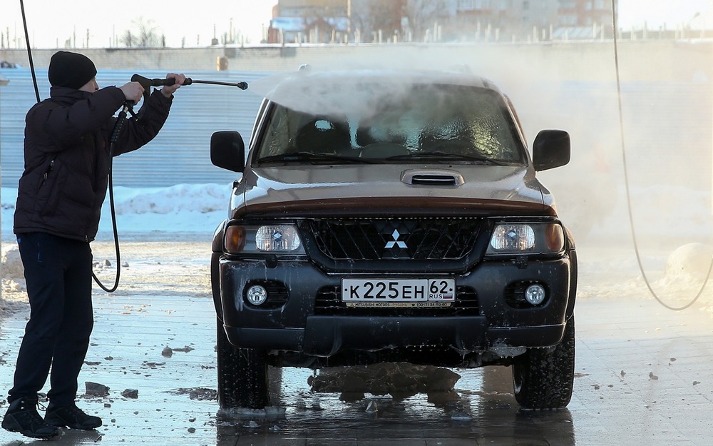 Экономия на автомойке: как привести машину в порядок за 200-300 рублей