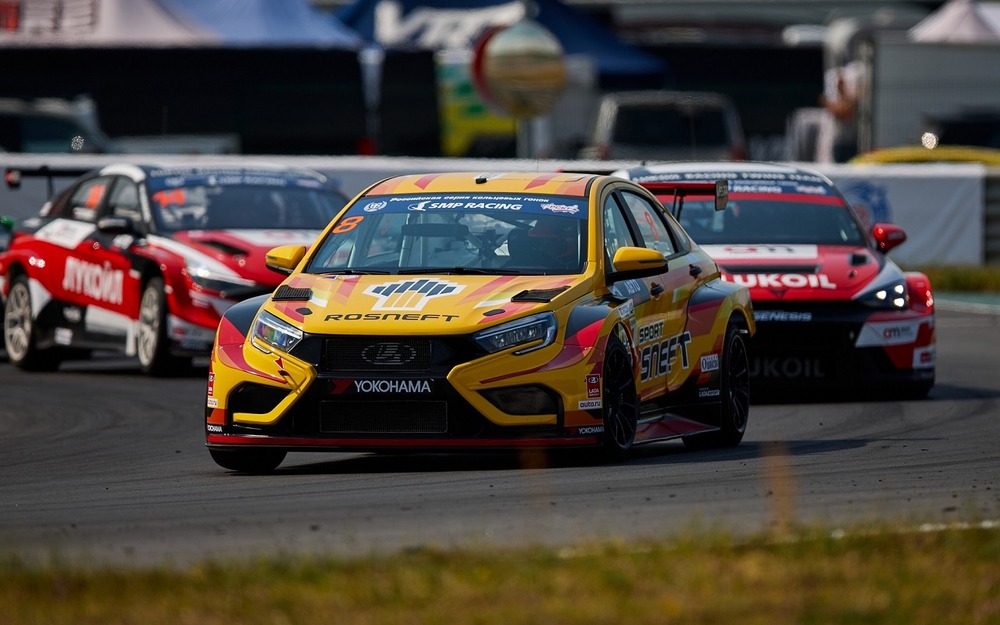 Обновленная Vesta TCR впервые победила в гонках