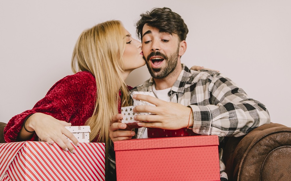 5 худших подарков автомобилистам - рейтинг «За рулем» к 23 февраля и 8 марта