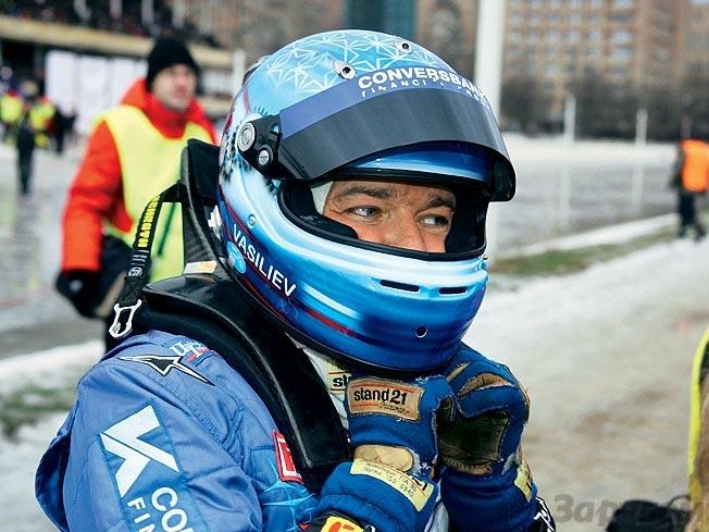 Алексей Васильев (Москва) - победитель чемпионата FIA GT (2004), призер серии LMES (2006), чемпион России по трековым и кольцевым гонкам, победитель «Гонки звезд «За рулем» (2008).