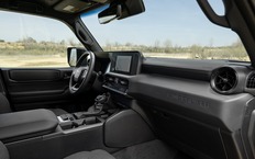 Интерьер Toyota Land Cruiser Prado 250