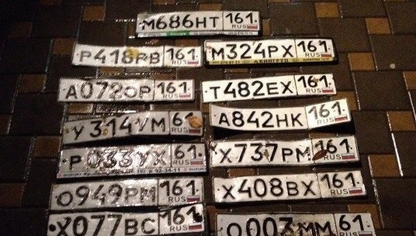 Ливень в Ростове-на-Дону смыл номера автомобилей