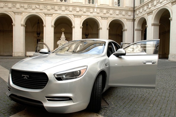 De Tomaso показала свою первую модель