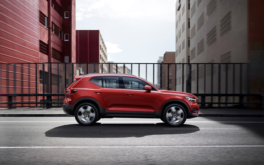 Volvo повысила цены на кроссовер XC40