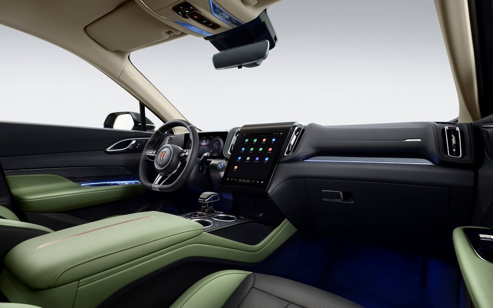 Hongqi HS3