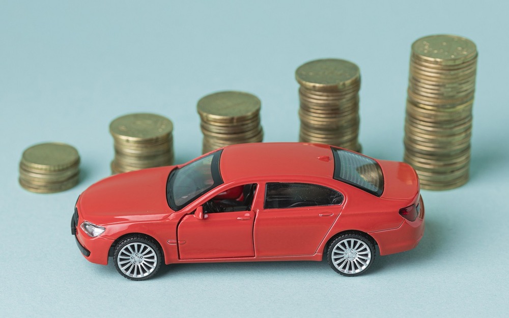 Эти три машины больше всего подешевели в феврале