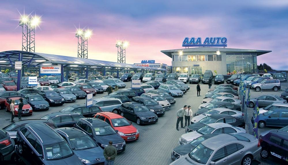 Европейский продавец подержанных автомобилей прекратил работу в России