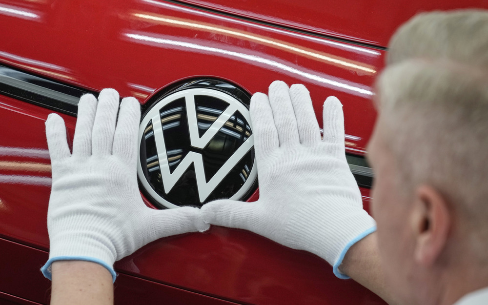 Китайский автопром рвется в лидеры: Европа теряет миллиарды и власть на рынке