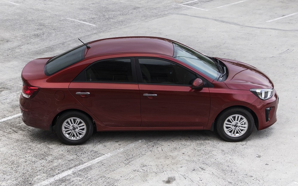 Kia Pegas